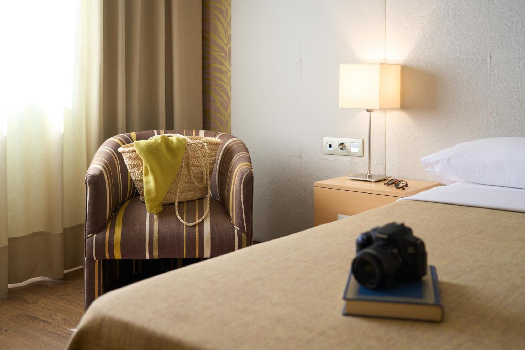 Hotel Macia Donana サンルーカル・デ・バラメダ エクステリア 写真